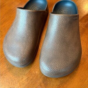 Crocs Unisex-Adult Dylan Clogs